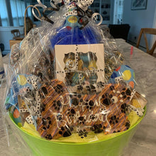 Load image into Gallery viewer, Custom Gift Basket
