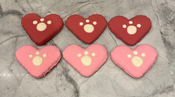 Medium Heart Treats - Set of 6